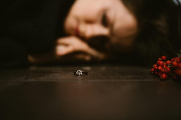 nhp how to be happy alone without feeling lo 6670315.jpg