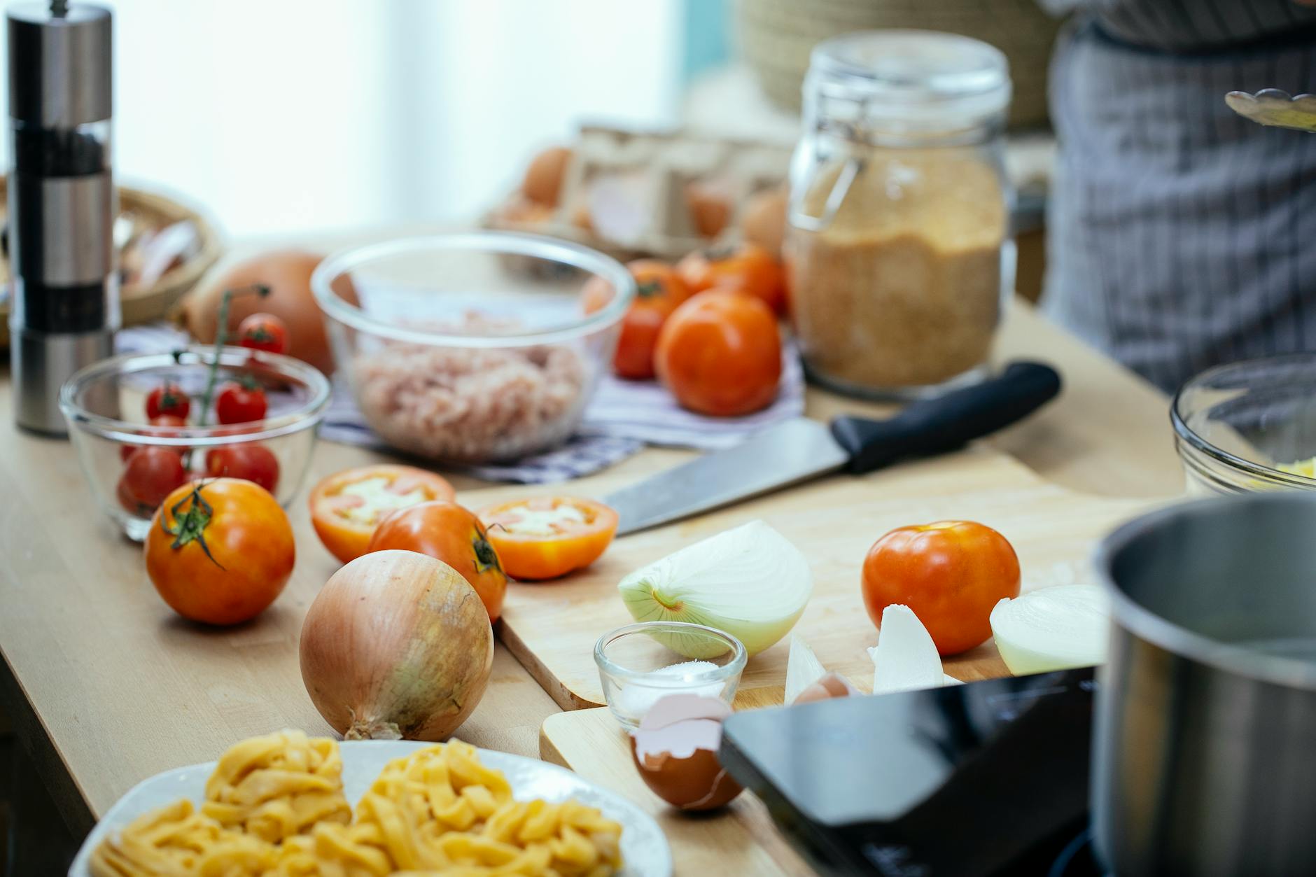 nhp how to eat healthy on a budget 5907603.jpg